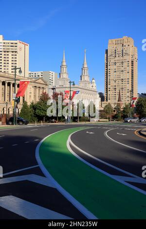 Logon Square with the towers of the Church of Jesus Christ of Latter-day Saints in the background.Philadelphia.Pennsylvania.USA Stock Photo