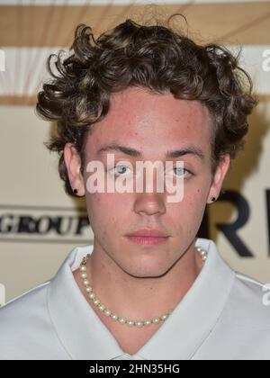 West Hollywood, United States. 12th Feb, 2022. WEST HOLLYWOOD, LOS ANGELES, CALIFORNIA, USA - FEBRUARY 12: Ethan Cutkosky arrives at 'Homecoming Weekend' Featuring Drake Hosted By The h.wood Group And REVOLVE Presented By PLACES.CO and Flow.com, Produced By Uncommon Entertainment held at the Pacific Design Center on February 12, 2022 in West Hollywood, Los Angeles, California, United States. ( Credit: Image Press Agency/Alamy Live News Stock Photo