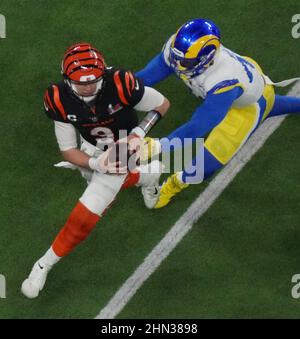 Buffalo Bills linebacker Von Miller (40) plays during an NFL football game  against the Los Angeles Rams Sept. 8, 2022, in Inglewood, Calif. (AP  Photo/Denis Poroy Stock Photo - Alamy