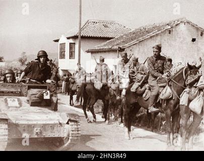 Archival photo of National troops in Tortosa during the civil war in Spain. 1936-1939 Stock Photo