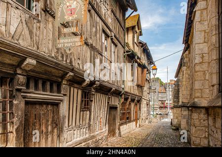 A stunning half-timber building from the 16th century houses the Musée d'Ethnographie et d'Art populaire at Honfleur, Normandy, France Stock Photo