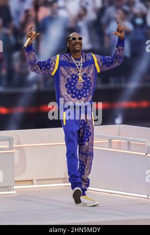 Snoop Dogg Performs During The Super Bowl LVI Halftime Show At SoFi ...