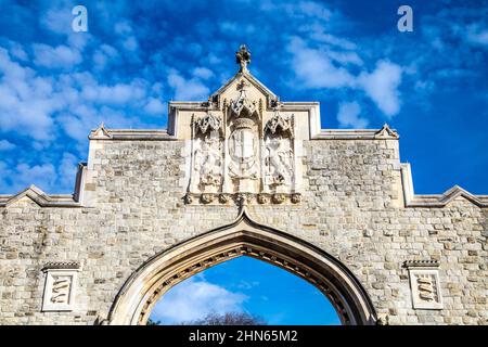 Main gate into 19th century City of London Cemetery and Crematorium, Manor Park, Newham, London, UK Stock Photo