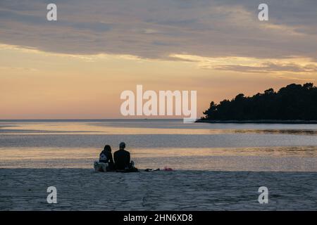 atardecer en la bahia de Rovinj, Rovinj,peninsula de Istria, Croacia, europa Stock Photo