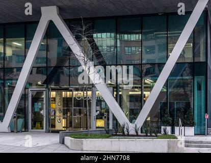 Google cloud, Google Cloud’s Dublin, Ireland office in Velasco Building, Grand Canal Block. Stock Photo
