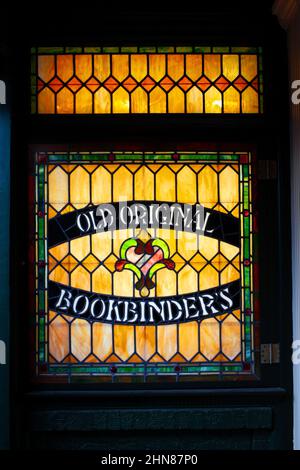 The Old Original Bookbinder's building, an historic seafood restaurant in Philadelphia, Pennsylvania Stock Photo