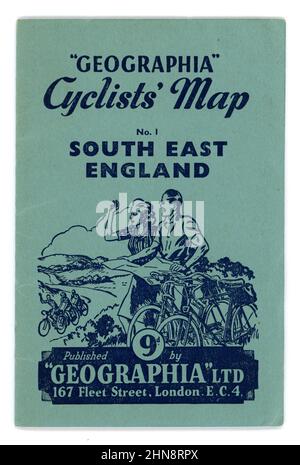 Original 1940's Geographia series Cyclists' Map South East England, . Issue No. 1. Published by Geographia Ltd. 167 Fleet Street, London, EC4. The illustration shows a happy couple out enjoying themselves cycling in the countryside, map reading, waving to another cycling group, circa 1945 / 1946 Stock Photo