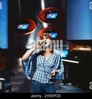 Disco, ZDF Musiksendung, Sängerin Elke Best, 1974. Disco ZDF music programme, singer Elke Best, 1974. Stock Photo