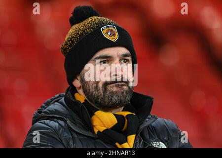 Sheffield, UK. 15th Feb, 2022. A Hull fan arrive at Bramall Lane in Sheffield, United Kingdom on 2/15/2022. (Photo by Craig Thomas/News Images/Sipa USA) Credit: Sipa USA/Alamy Live News Stock Photo