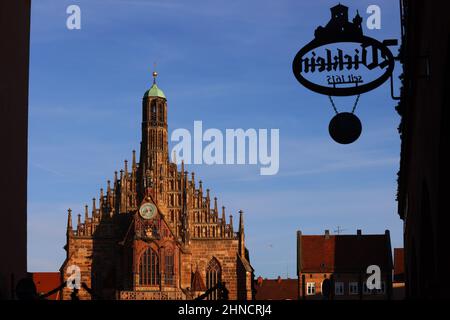 Kunst, Kirche, Gotik,  Nürnberg, gotische Frauenkirche am Makrt  in der Innenstadt oder Altstadt von Nuremberg oder Nuernberg, Franken, Bayern