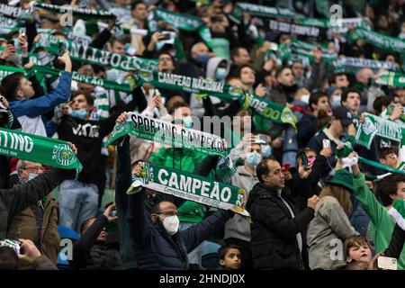 February 15, 2022. Lisbon, Portugal. Sporting supporters before the game of the First Leg of Round of 16 for the UEFA Champions League, Sporting vs Manchester City Credit: Alexandre de Sousa/Alamy Live News