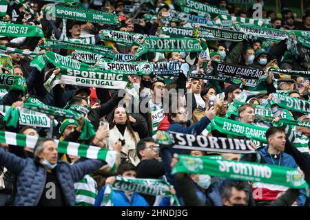 February 15, 2022. Lisbon, Portugal. Sporting supporters before the game of the First Leg of Round of 16 for the UEFA Champions League, Sporting vs Manchester City Credit: Alexandre de Sousa/Alamy Live News