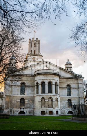 St George-in-the-East Church, an early 18th century Anglican church built in English Baroque style, Wapping, Tower Hamlets, London, UK Stock Photo