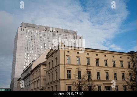 22.01.2022, Berlin, Germany, Europe - View of the bed high-rise building of the Charité clinic at Luisenstrasse in Mitte district. Stock Photo