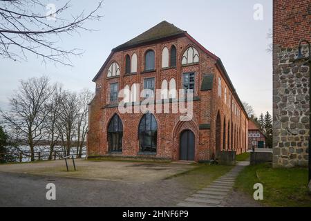 Former monastery longhouse of Cistercian nuns in Zarrentin am Schaalsee, Germany, built in gothic red brick architecture, today used as an event hall, Stock Photo
