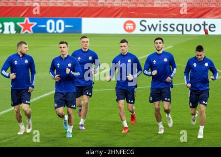 Seville, Spain. 16th Feb, 2022. The players of Dinamo Zagreb seen during the training ahead of the UEFA Europa League quarter-final between Sevilla FC and Dinamo Zagreb in Seville. (Photo credit: Mario Diaz Rasero Credit: Gonzales Photo/Alamy Live News Stock Photo