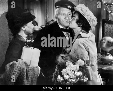 Teresa Wright, Spencer Tracy, Jean Simmons, on-set of the Film, 'The Actress', MGM, 1953 Stock Photo