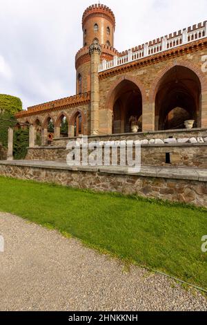 Kamieniec Zabkowicki Palace, 19th-century monumental palace, Kamieniec Zabkowicki, Poland Stock Photo