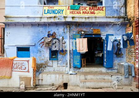 India Rajasthan Bundi. Painted decorated house Stock Photo