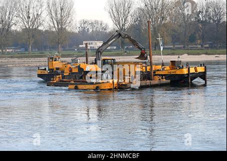 Workship 142 on the river rhine Stock Photo