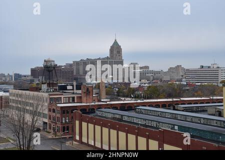 Views of downtown Detroit from the abandoned, six storey Fisher Body Plant 21 designed by Albert Kahn on Piquette Ave, Michigan, USA. Stock Photo