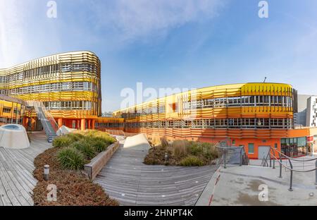 WU (Wirtschaftsuniversität Wien ) University of Economics and Business campus building in Leopoldstadt district of Vienna Austria Europe Stock Photo