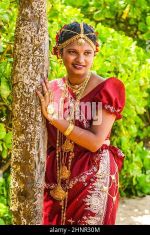 fresh married couple Stock Photo - Alamy