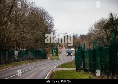 Wendover, UK. 9th February, 2022. Preparatory works for the HS2 high-speed rail link are pictured alongside the A413. HS2 will cross the A413 by means of the Small Dean viaduct. Credit: Mark Kerrison/Alamy Live News Stock Photo