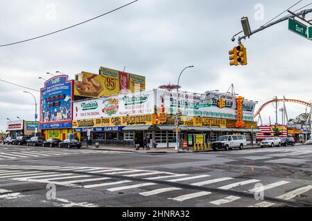 The Nathan's original restaurant at Coney Island Stock Photo