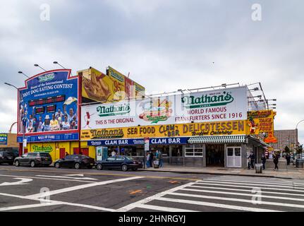 The Nathan's original restaurant at Coney Island Stock Photo