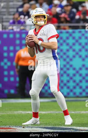 AFC safety Derwin James of the Los Angeles Chargers (33) and AFC  quarterback Justin Herbert of the Los Angeles Chargers (10) interact with  fans during Pro Bowl NFL football practice, Saturday, February