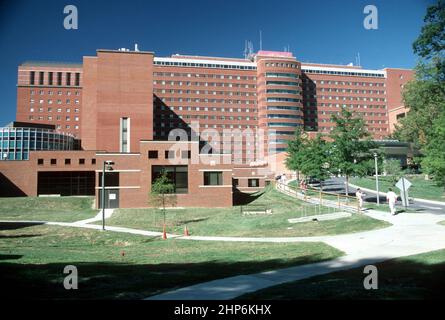 NIH building 10 (10 Stock Photo - Alamy