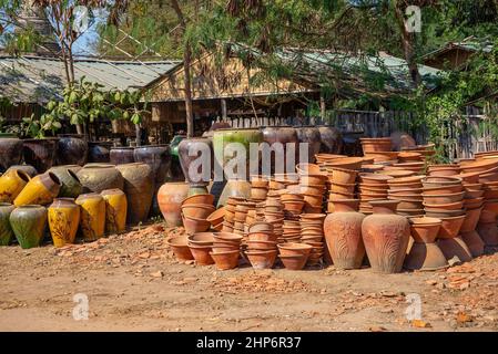 BAGAN, MYANMAR - DECEMBER 23, 2016: Pottery is displayed on the street of Old Bagan. Burma Stock Photo