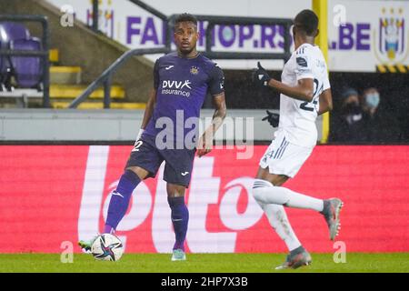 BRUSSELS, BELGIUM - DECEMBER 11: Michael Murillo of RSC Anderlecht during  the Pro League match between RSC Anderlecht and KRC Genk at Lotto Park on  de Stock Photo - Alamy