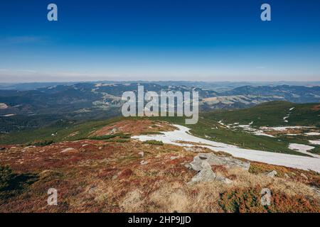 A sign on the side of a mountain Stock Photo