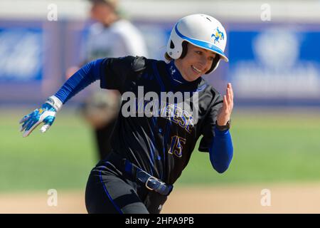 McNeese State Cowgirls outfielder Kendall Talley (15) heads to 3rd base against North Texas Mean Green, Sunday, Feb. 13, 2022, in Lake Charles, Louisi Stock Photo