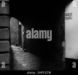 Devil's Alley in King's Lynn, Norfolk Stock Photo - Alamy