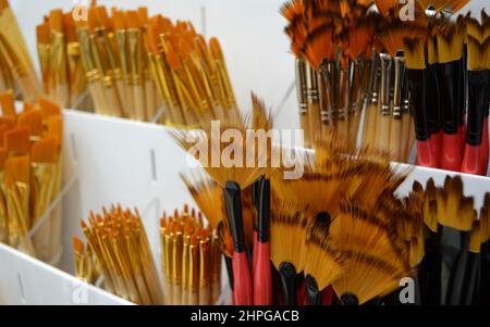 Art tools set fan paintbrush hi-res stock photography and images