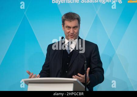 Markus Soeder behind the lectern. On February 21, 2022, Markus Soeder ( CSU ), Prime Minister of Bavaria, and Hendrik Wuest ( CDU ), Prime Minister of North Rhine-Westphalia, met in Munich for talks. Afterwards, they informed in a press conference about the results and future action on the issue of climate crisis. (Photo by Alexander Pohl/Sipa USA) Credit: Sipa USA/Alamy Live News Stock Photo