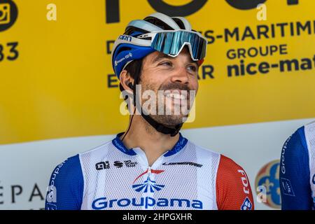 Thibaud Pinot seen smiling before the start of the race.Nairo Quintana, leader of the Arkea-Samsic team is the winner of the last stage of the Tour 06-83 between Villefranche-sur-Mer and Blausasc. Guillaume Martin of the Cofidis team finished second at 01'21'' and Thibaut Pinot of the Groupama-FDJ team was third at 01'30''. Colombian Nairo Quintana (Arkea Samsic team) wins the overall classification of the Tour du Var et des Alpes-Maritimes 2022 ahead of Belgian Tim Wellens (Lotto Soudal team) and French rider Guillaume Martin (Cofidis team). (Photo by Laurent Coust/SOPA Images/Sipa USA) Stock Photo
