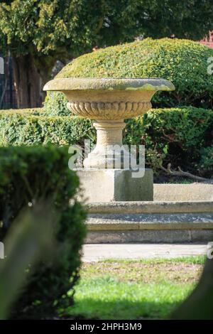 Boultham Park Lincoln, Lincolnshire, open spaces, woodland, lake, wildlife, urban space, rural amenity, paths, water fountain, bandstand ornate green Stock Photo