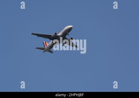 RATINGEN, NRW, GERMANY - AUGUST 28, 2018: Passenger plane landing on the Dusseldorf airport Stock Photo