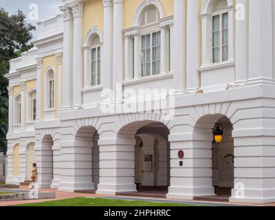 The Arts House in the former Old Parliament House, is a multi-disciplinary arts venue - Singapore Stock Photo