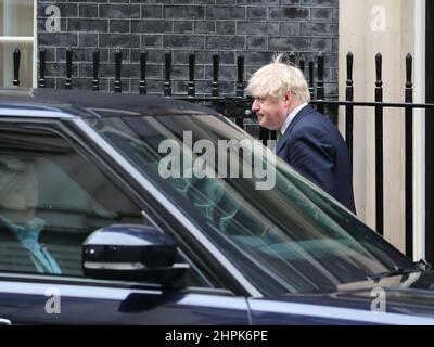 London, UK. 22nd Feb, 2022. Prime Minister Boris Johnson leaves Downing Street after the COBRA Meeting to brief the parliament on the developments in the Ukraine crisis. Credit: Uwe Deffner/Alamy Live News Stock Photo