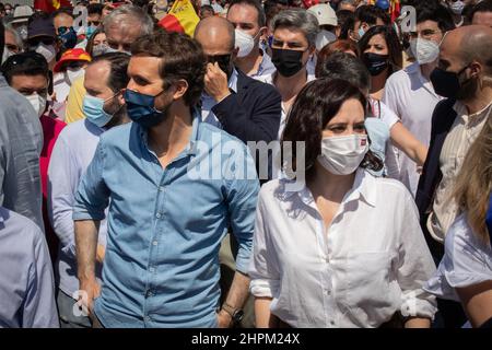 Madrid, Madrid, Spain. 13th June, 2021. Pablo Casado and Isabel Diaz Ayuso take part at the demonstration against the pardons by the Spanish government of the Catalan political prisoners convicted for the ''process'' in the Plaza de Colon in Madrid. The demonstration was attended by representatives of the political parties PP, VOX and Ciudadanos. (Credit Image: © Alvaro Laguna/Pacific Press via ZUMA Press Wire) Stock Photo