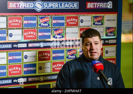 Wigan, England - 18 February 2022 - Wigan Warriors Head Coach Matt Peet talks to media during the Rugby League Betfred Super League Round 2 Wigan Warriors vs Leeds Rhinos at DW Stadium, Wigan, UK  Dean Williams Stock Photo