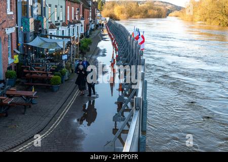 Bewdley,Worcestershire,England,UK- February 22 2022: After heavy rains,the river Severn would cause massive flooding here if it were not for protectio Stock Photo
