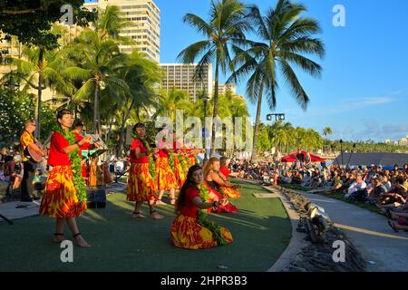 Scenic impressions from renowned Waikiki beach in Honolulu, Oahu HI Stock Photo