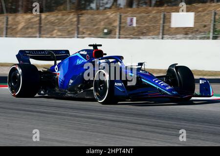 Barcelona, Spain: 23rt February 2022 ; Circuit Barcelona Catalunya, Barcelona, Spain: Formula 1 pre-season testing; Nicholas Latifi (CAN) Williams Racing Stock Photo