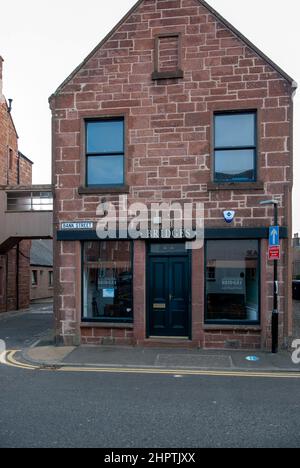 Bridges Coffee House Bank Street Kirriemuir Angus Scotland United Kingdom exterior view two-storey red sandstone commercial retail premises building C Stock Photo